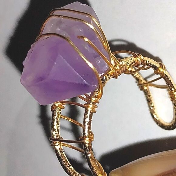 Purple EMERY ROSE STONE RING - Picture 4 of 11
